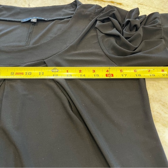 VINTAGE Tiana B Midi Dress | Black Cocoon Pleated Scoop Neck | Medium - Picture 5 of 9